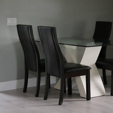 Unique Modern Luxury 2 Bedroom Apartment Rental Chapleau Экстерьер фото